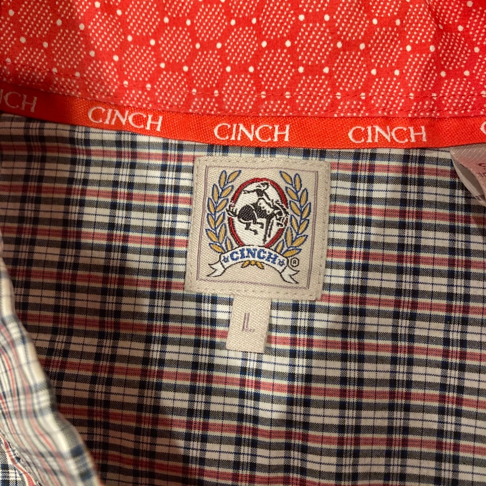 Cinch - button up black and red plaid size Large Men's shirt - Picture 2 of 7